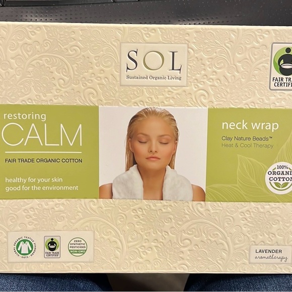 SOL - Sustained Organic Living - Restoring Calm Neck Wrap - Heat & Cold Lavender - Picture 1 of 2